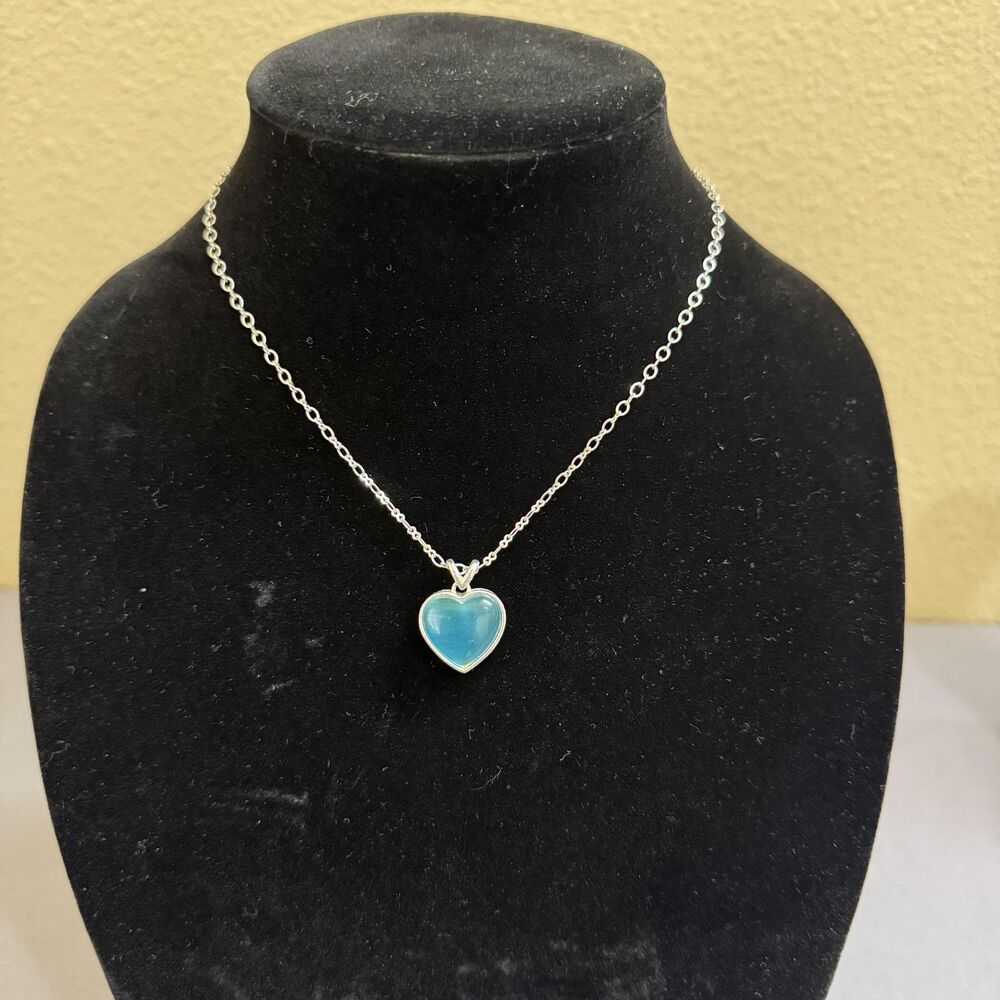 Avon Necklace Blue Glass Heart Pendant 16 In Womens Silver Tone Jewelry